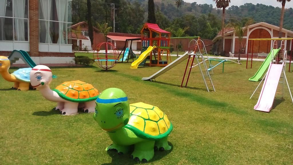 Hotel Villa Monarca Inn Zitácuaro Exteriör bild