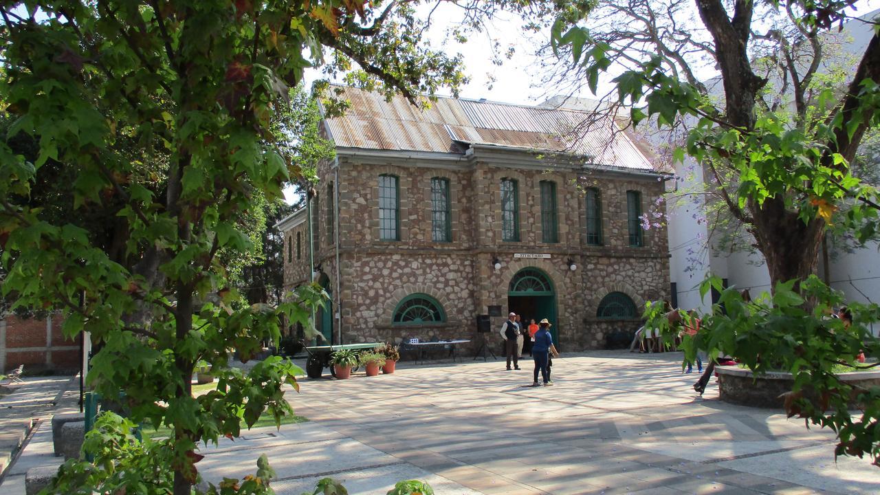 Hotel Villa Monarca Inn Zitácuaro Exteriör bild