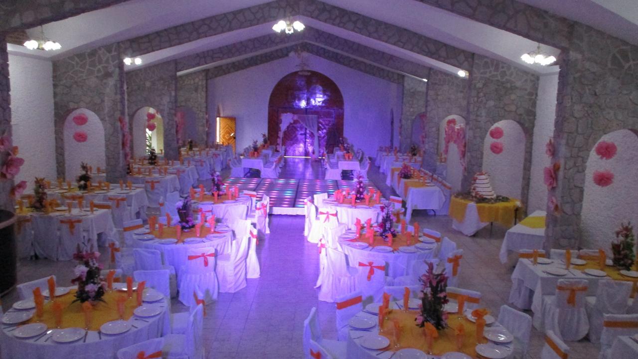 Hotel Villa Monarca Inn Zitácuaro Exteriör bild