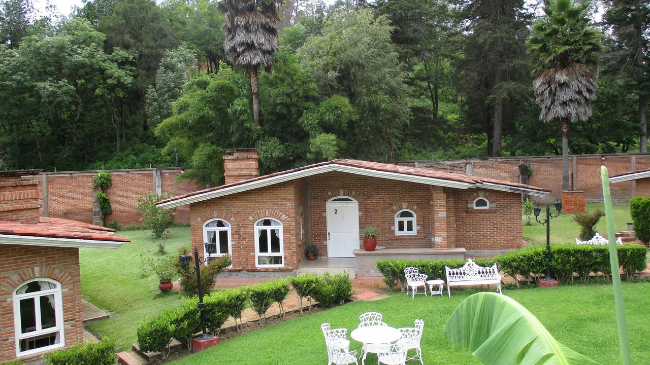 Hotel Villa Monarca Inn Zitácuaro Exteriör bild
