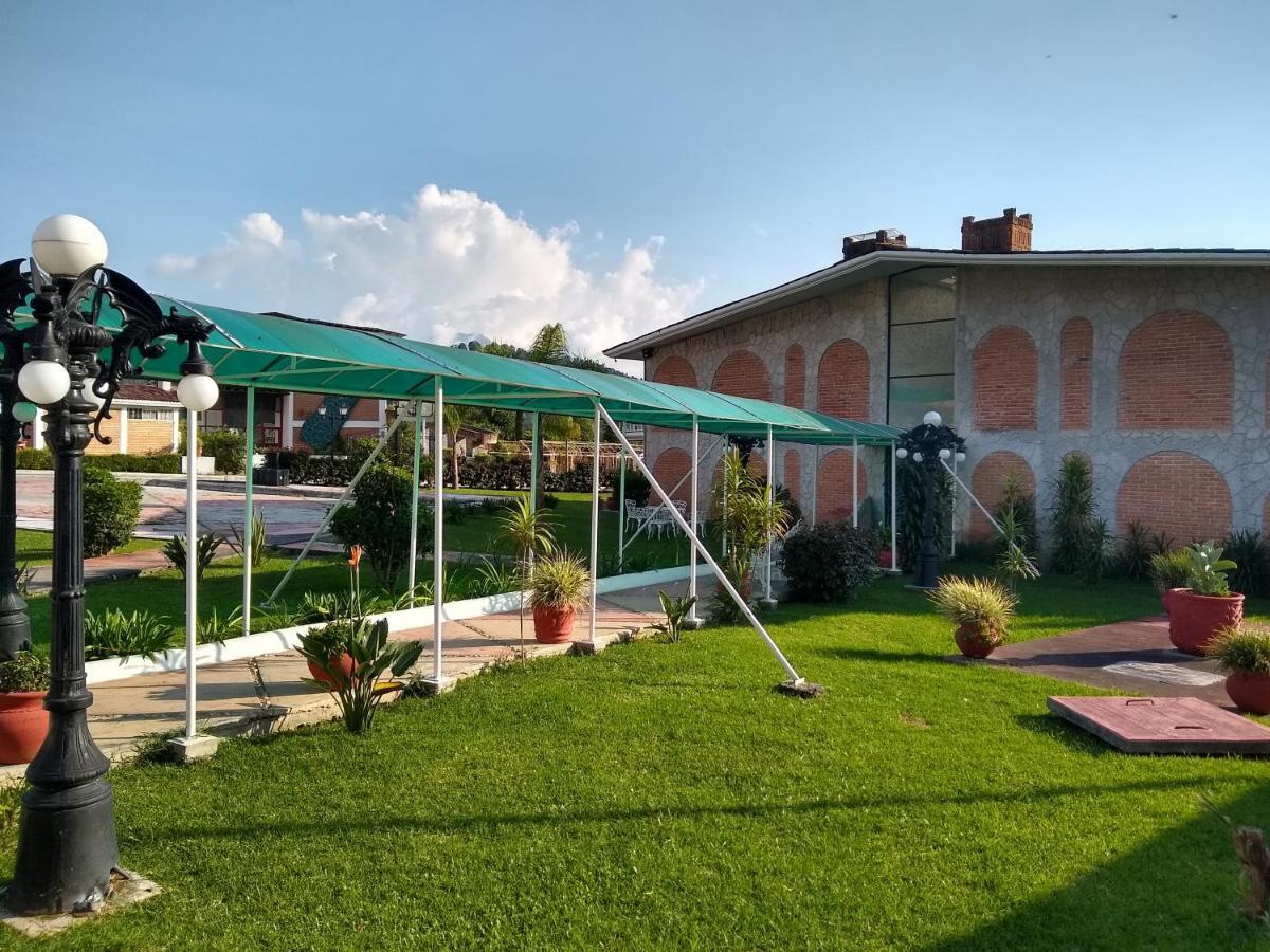 Hotel Villa Monarca Inn Zitácuaro Exteriör bild